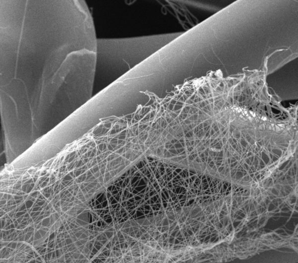 AntiMicrobe Web R FFP2 - textilie s vrstvou nanovláken pro výrobu respirátorů