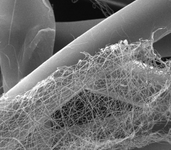 AntiMicrobe Web R FFP2 - textília s vrstvou nanovlákien na výrobu respirátorov AntiMicrobe Web R FFP2 - textília s vrstvou nanovlákien na výrobu respirátorov